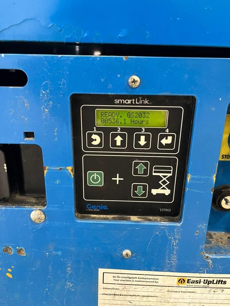Genie GS 2032 Šķerveida pacēlāji