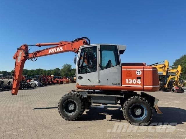 Atlas 1304 Ekskavatori uz riteņiem