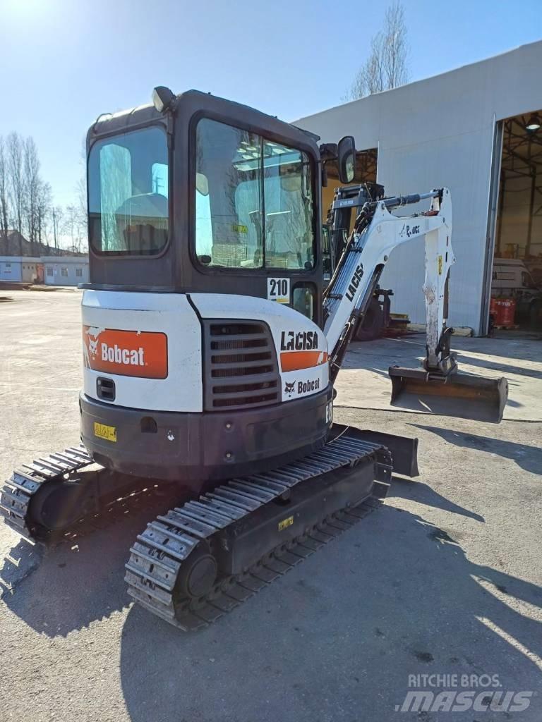 Bobcat E26 Mini ekskavatori < 7 t
