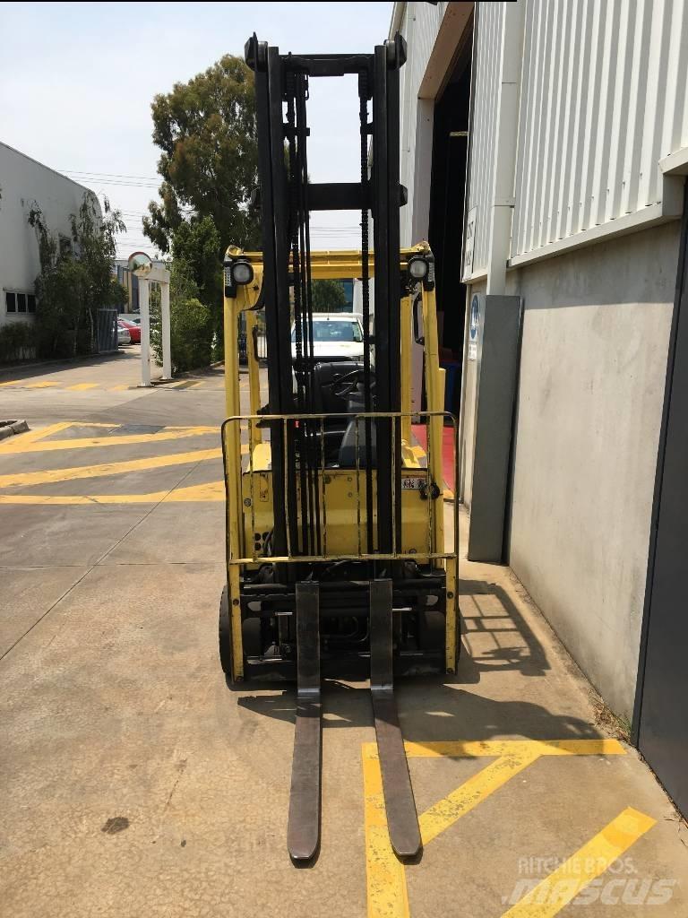 Hyster J1.8XNT Elektriskie iekrāvēji