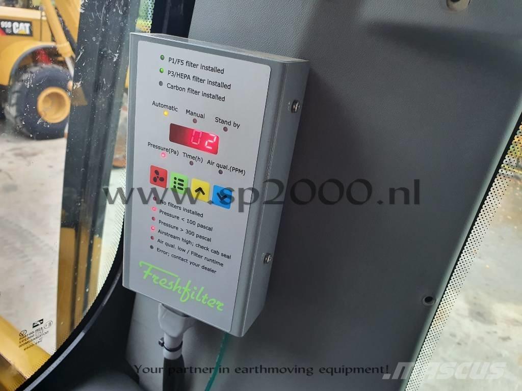 CAT M 316 D Ekskavatori uz riteņiem