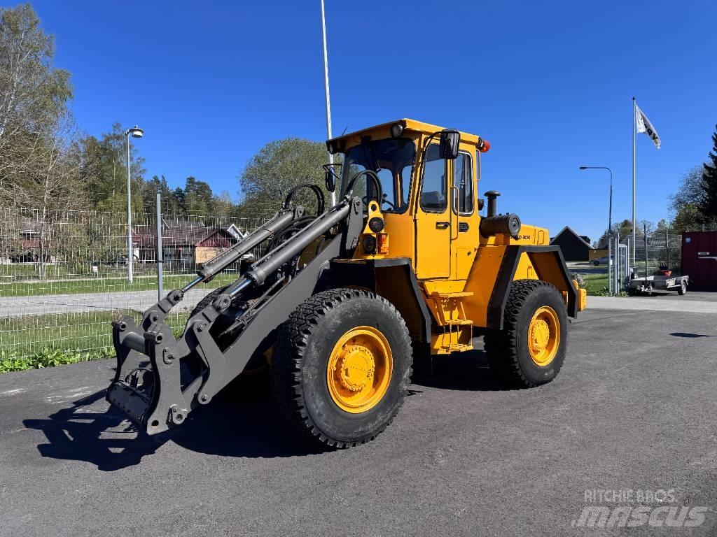 Volvo BM L 70 Iekrāvēji uz riteņiem