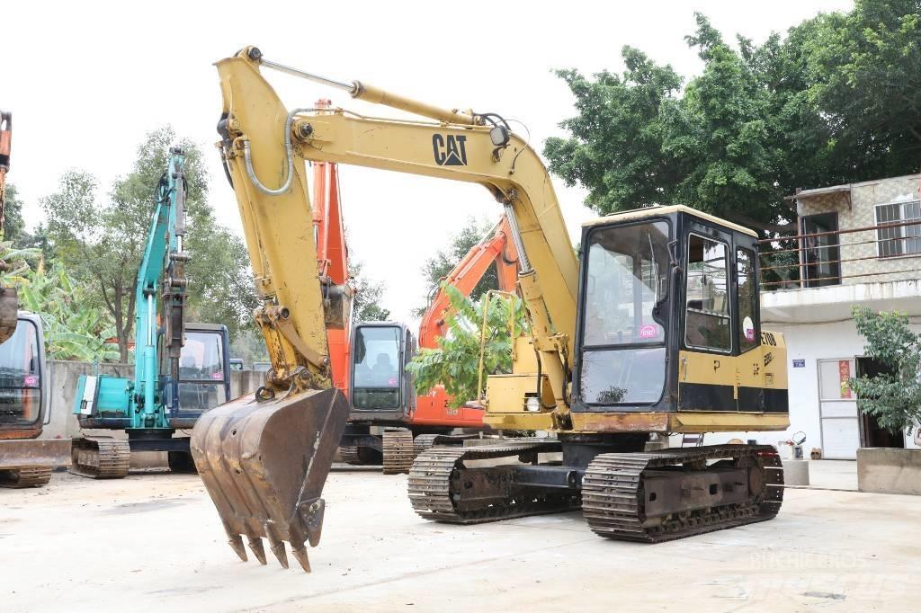 CAT E 70 B Mini ekskavatori < 7 t