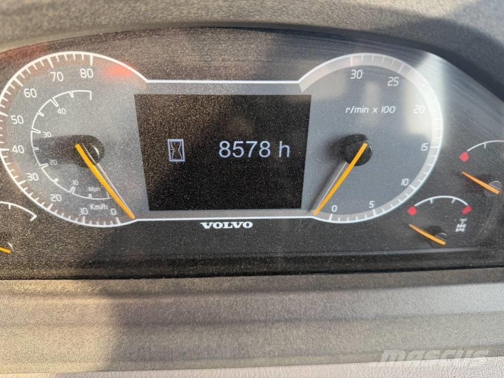 Volvo A 30 G Artikulētie pašizgāzēji