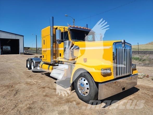 Kenworth W900 Vilcēji