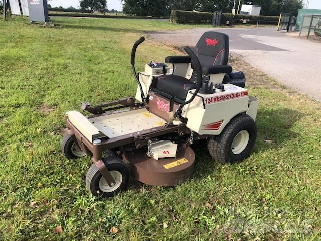 Grasshopper 124V-41 Mauriņa traktors