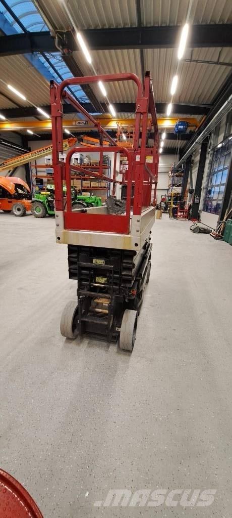 JLG 2630 ES Šķerveida pacēlāji