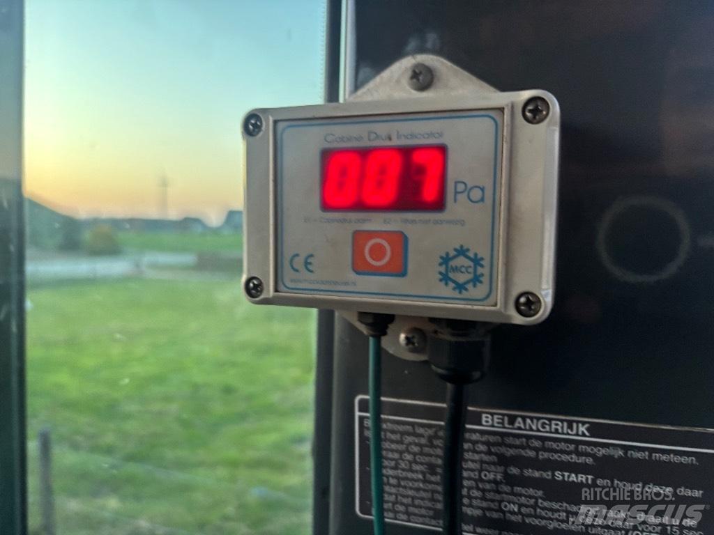 Hitachi ZX 140 W T-3 Ekskavatori uz riteņiem
