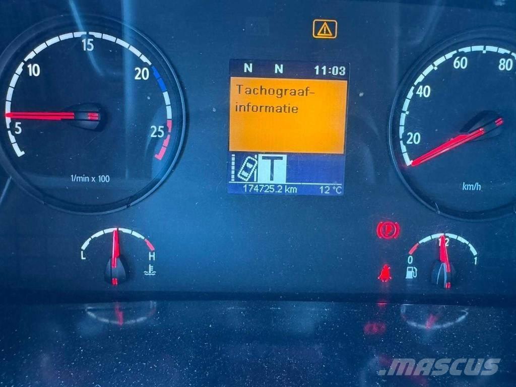 Scania P 320 Atkritumu izvešanas transports