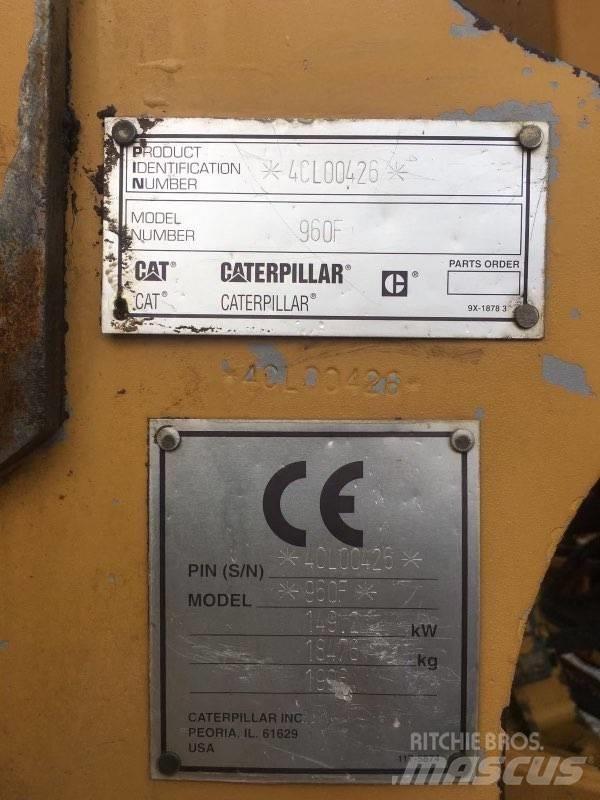 CAT 960 F Iekrāvēji uz riteņiem