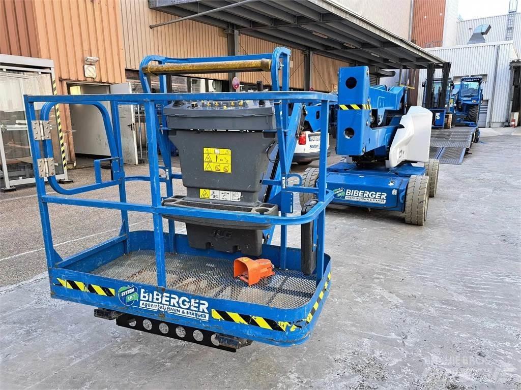 JLG E450AJ Strēles pacēlāji