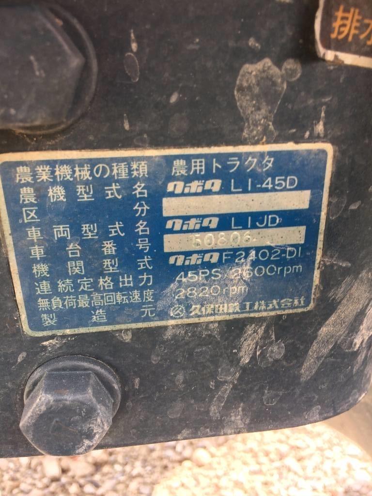 Kubota L1-45 Traktori