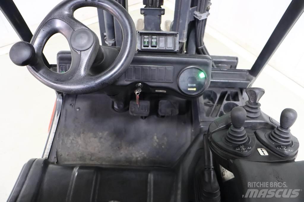 Linde E30-02 Elektriskie iekrāvēji