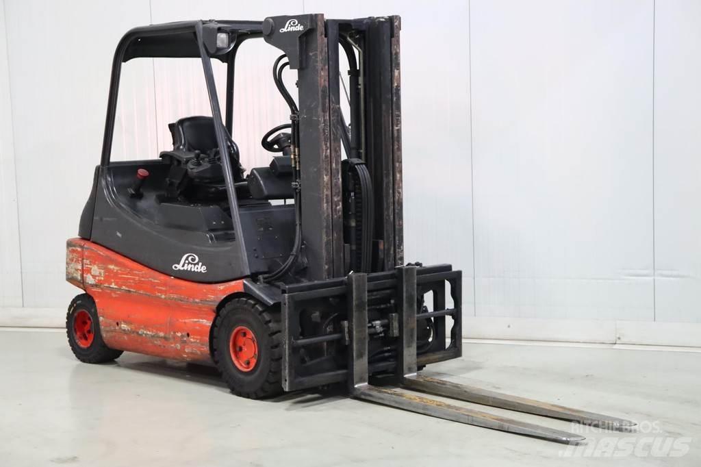 Linde E30-02 Elektriskie iekrāvēji