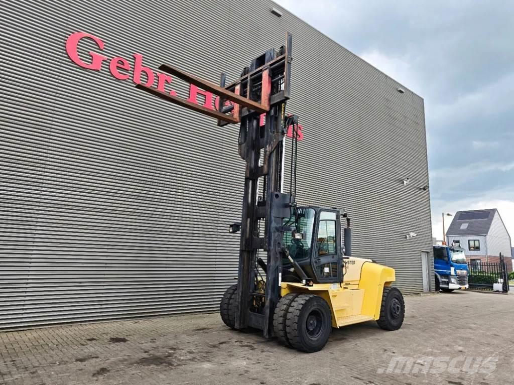 Hyster H16XM-6 Tehnika ar dīzeļa dzinēju