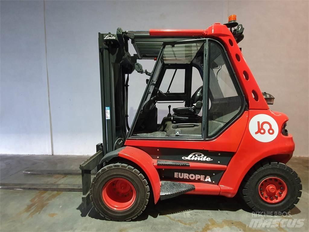 Linde H60D 03 Tehnika ar dīzeļa dzinēju