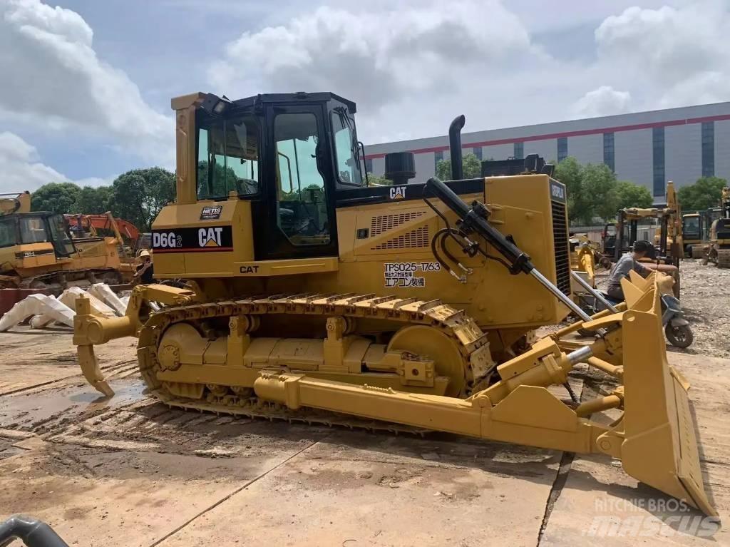 CAT D 6 G Kāpurķēžu buldozeri