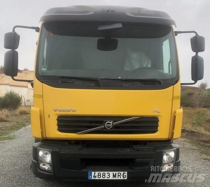 Volvo FL 240 Kravas automašinas konteineru vedeji