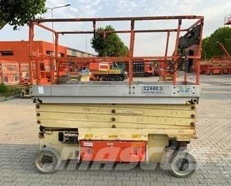 JLG 3246 ES Šķerveida pacēlāji