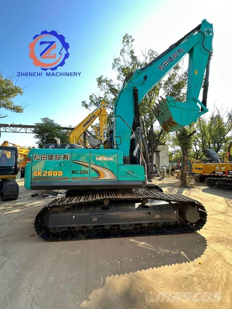 Kobelco SK 200 Kāpurķēžu ekskavatori