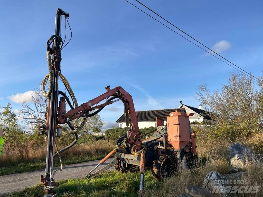 Tamrock Commando 300 Urbji