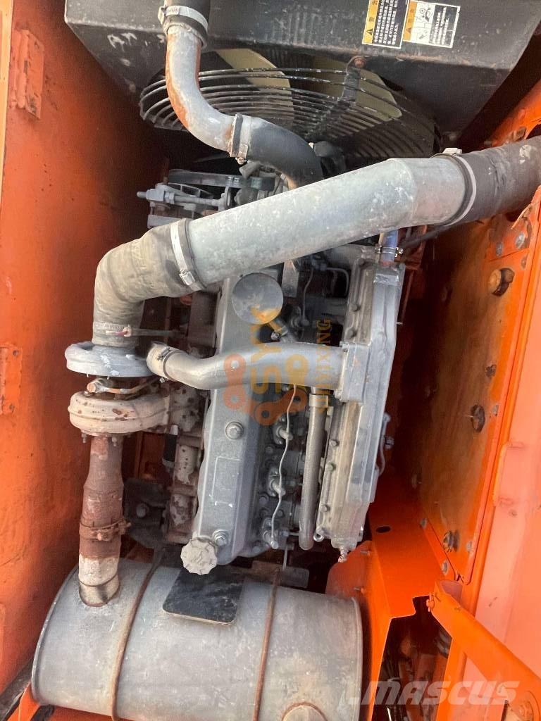 Doosan DH210W-7 Ekskavatori uz riteņiem