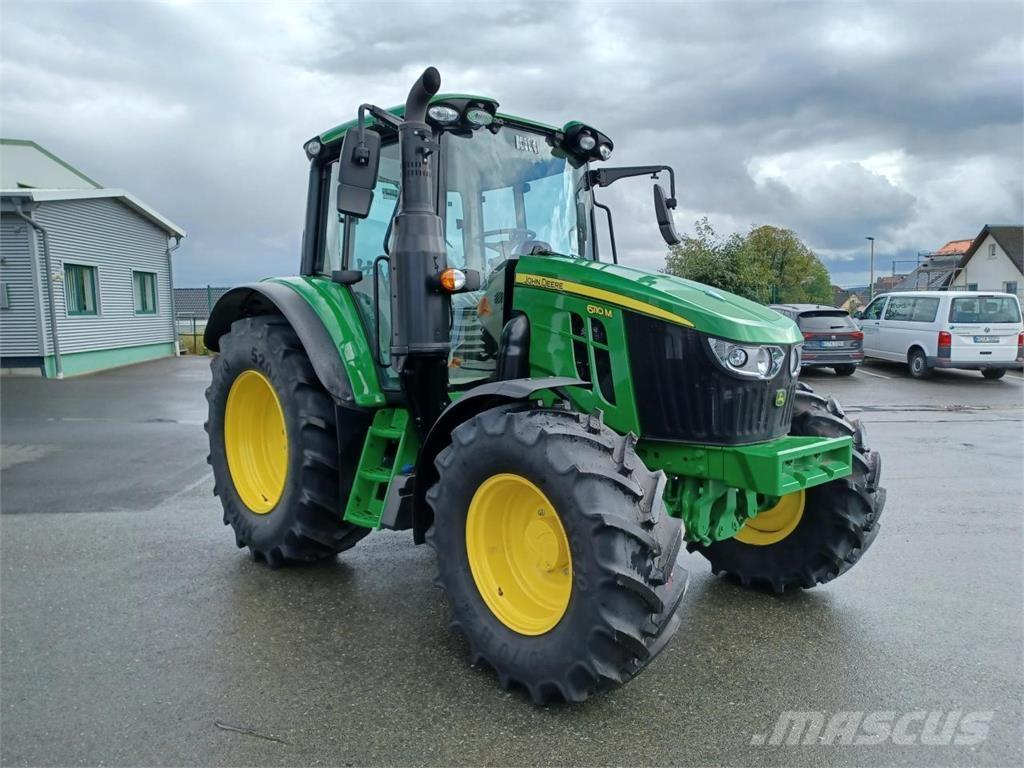 John Deere 6110M Traktori