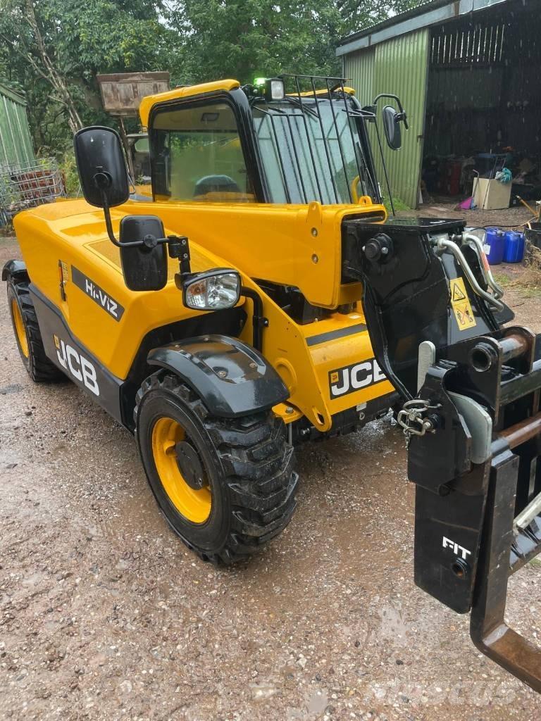 JCB 525-60 Teleskopiskie manipulatori