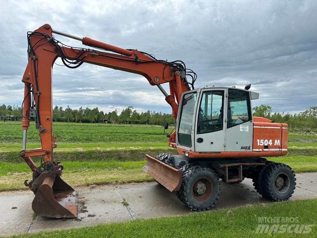 Atlas 1504M Ekskavatori uz riteņiem