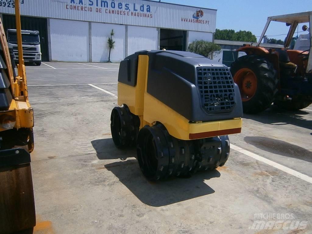 Bomag BMP 8500 Divvalču grunts veltņi