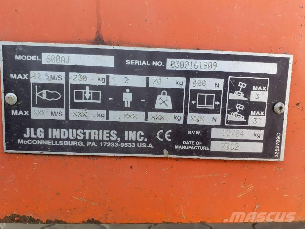 JLG 600AJ Strēles pacēlāji