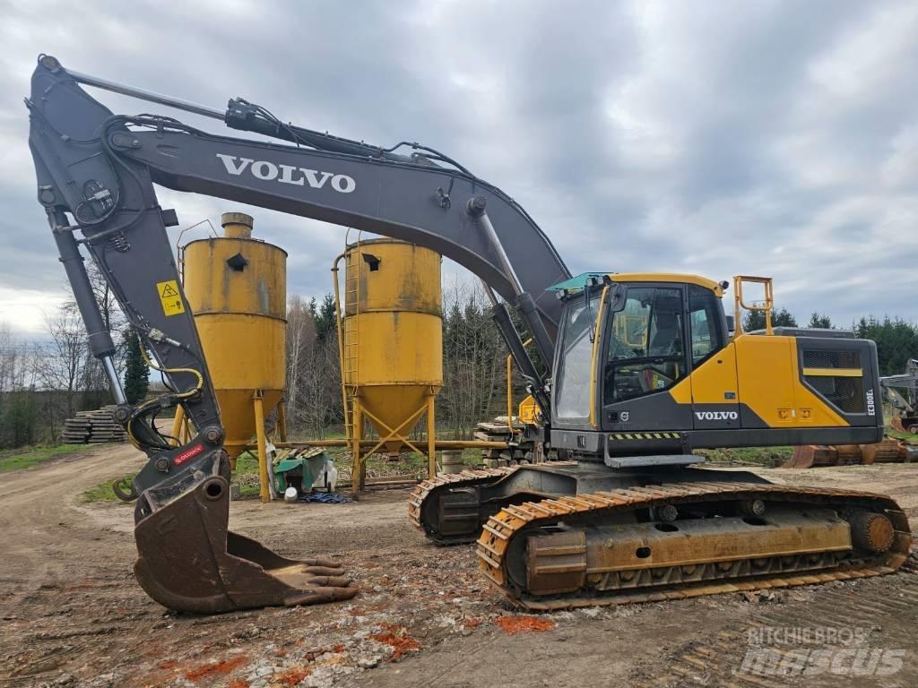 Volvo EC 300 EL Kāpurķēžu ekskavatori