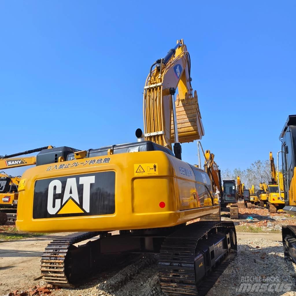 CAT 330D2 Kāpurķēžu ekskavatori