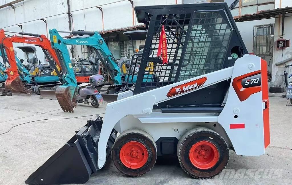 Bobcat S 70 Lietoti riteņu kompaktiekrāvēji