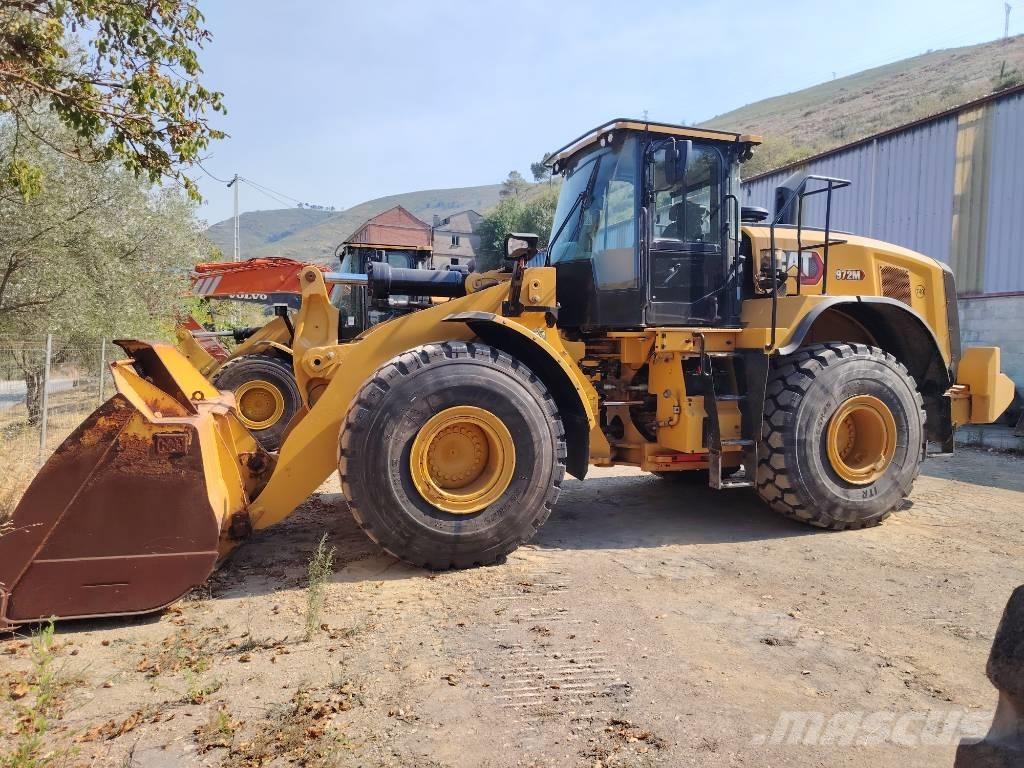 CAT 972 M NEW TYRES Iekrāvēji uz riteņiem