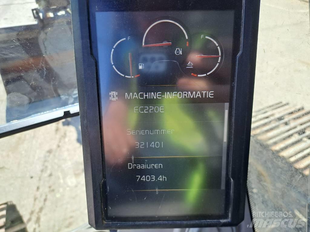Volvo EC220EL Kāpurķēžu ekskavatori