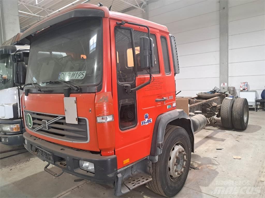 Volvo FL6 220 Vilcēji