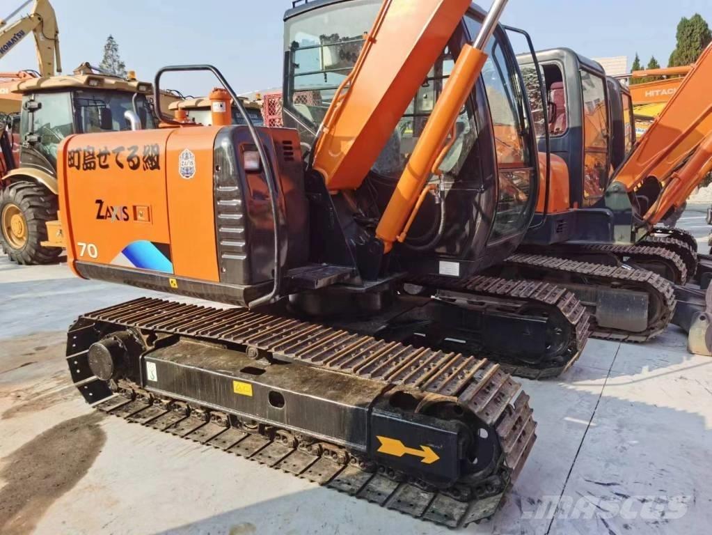 Hitachi ZX 70 Vidēja lieluma ekskavatori 7 t - 12 t
