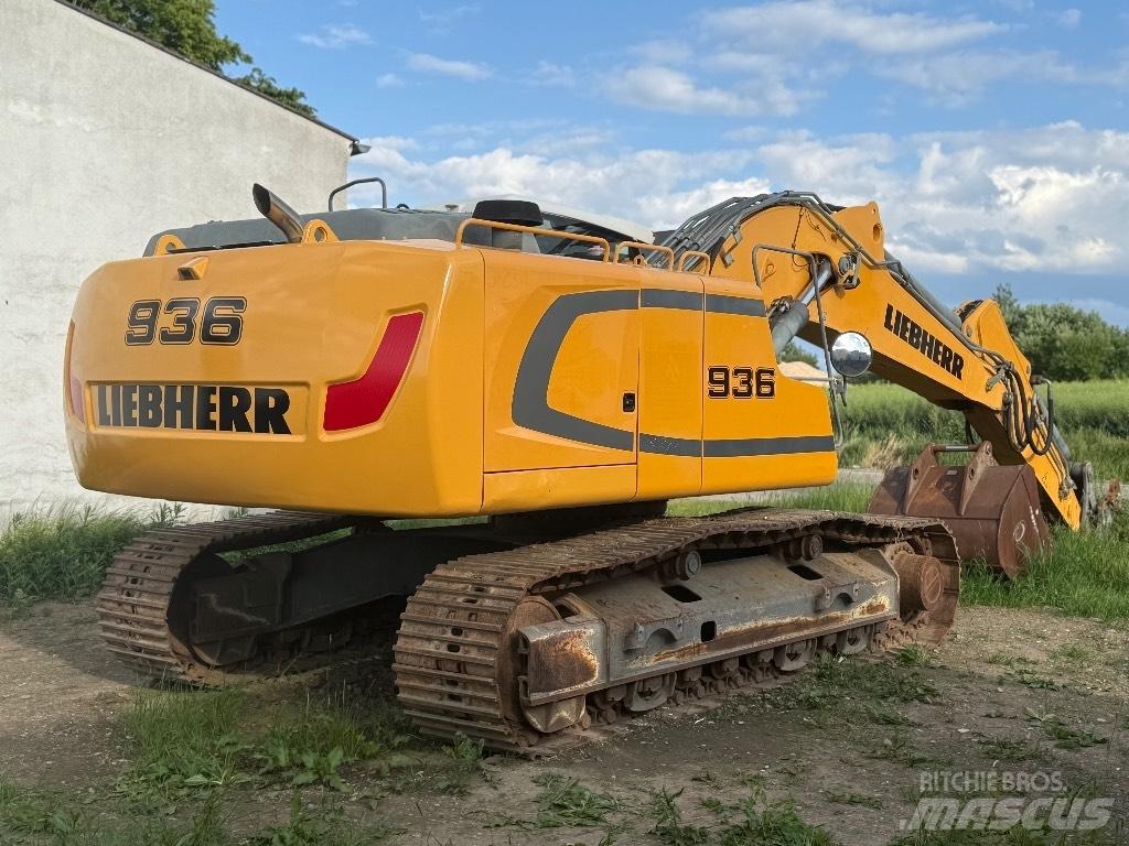 Liebherr R 936 LC Kāpurķēžu ekskavatori