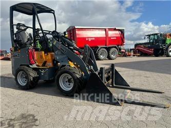 GiANT G 1200 Lietoti riteņu kompaktiekrāvēji