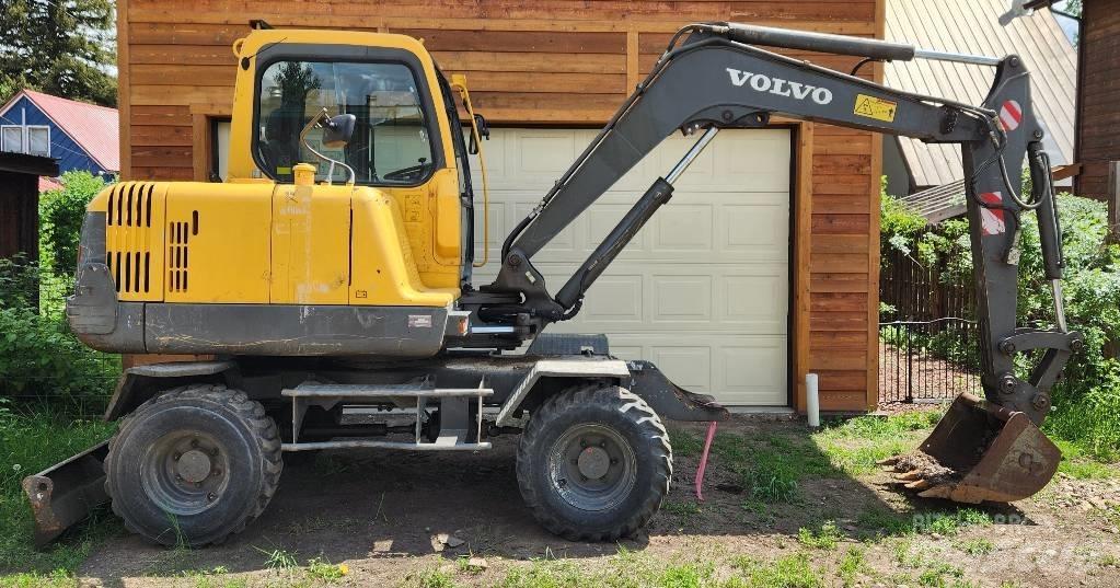 Volvo EW55B Ekskavatori uz riteņiem