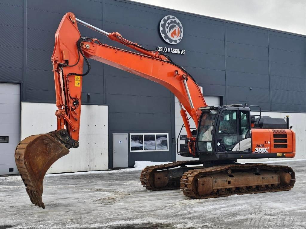 Hitachi ZX 300 LC-6 Kāpurķēžu ekskavatori