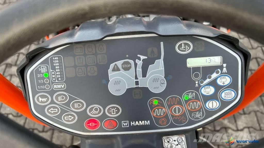 Hamm HD 12 VV Divvalču grunts veltņi