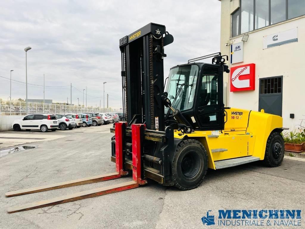 Hyster H16XM-12 Tehnika ar dīzeļa dzinēju
