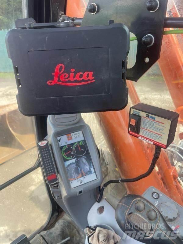 Hitachi ZX210LC Kāpurķēžu ekskavatori