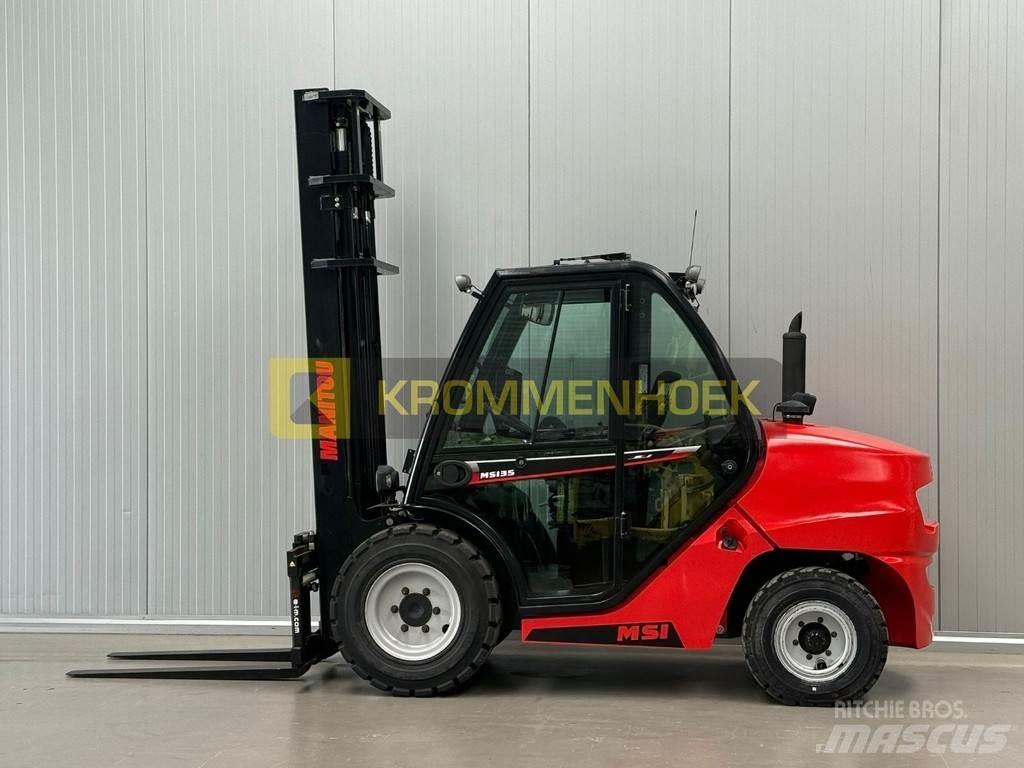 Manitou MSI 35 Tehnika ar dīzeļa dzinēju