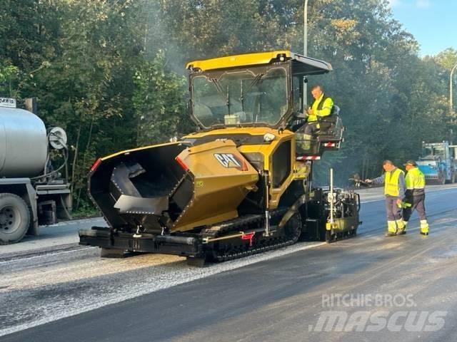 CAT AP 555 Asfalta klājēji