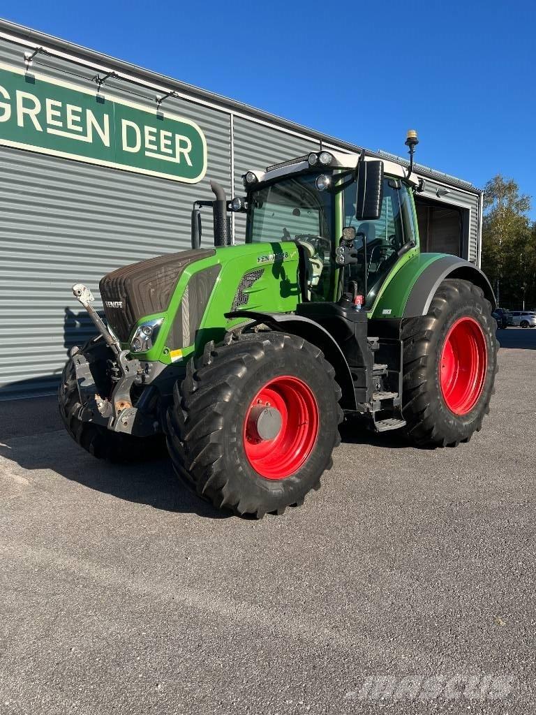 Fendt 828 Vario Traktori