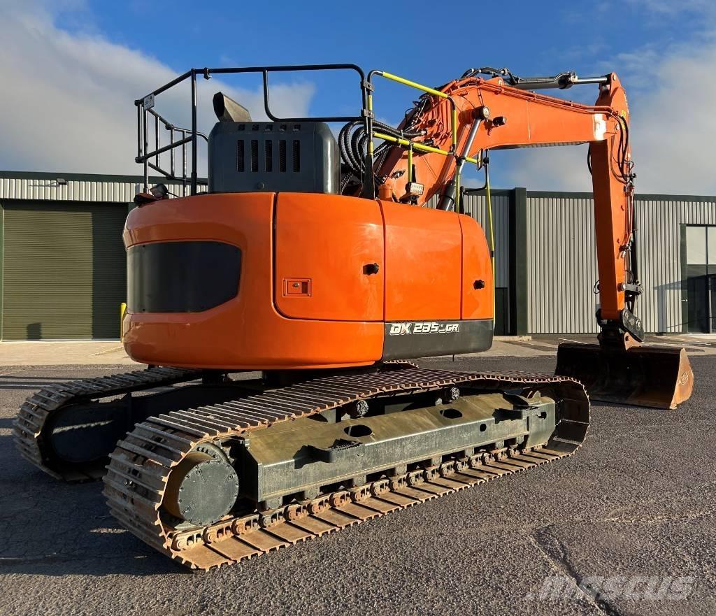 Doosan DX235LCR-7 Kāpurķēžu ekskavatori