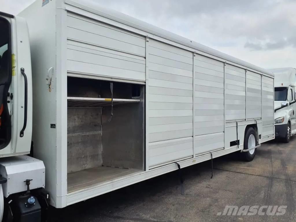 International 4300 Dzērienu piegāds kravas mašīnas